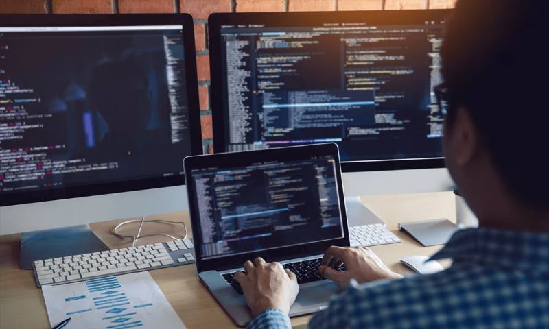 数据科学选型:R与Python如何赋能高唐县网站建设?